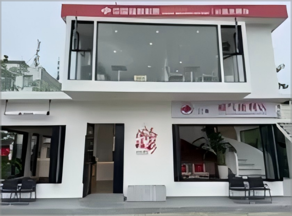 640.webp (1)(1)(1).png