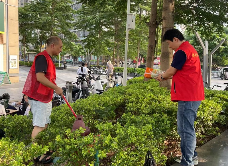 闻令而动 有呼必应！av天堂
党员干部冲锋在前助力筑牢蚊媒防控网